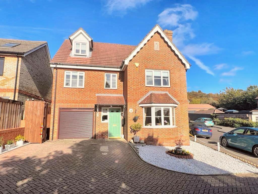 Portchester Heights, Portchester 5 bed detached house for sale £600,000