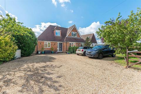 4 bedroom detached house for sale - Fosters Lane, Woodley, Reading