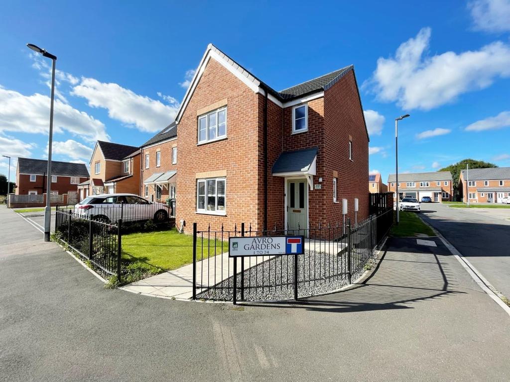 Vickers Lane, Seaton Carew, Hartlepool 3 bed detached house £195,000