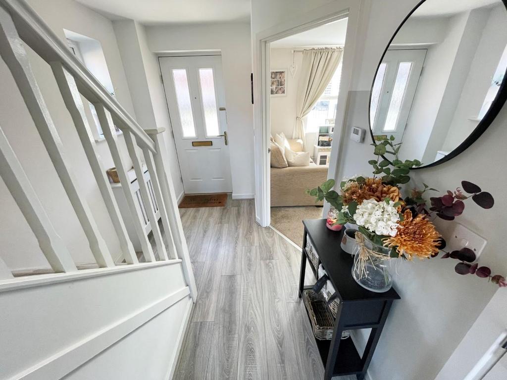 Vickers Lane, Seaton Carew, Hartlepool 3 bed detached house £195,000