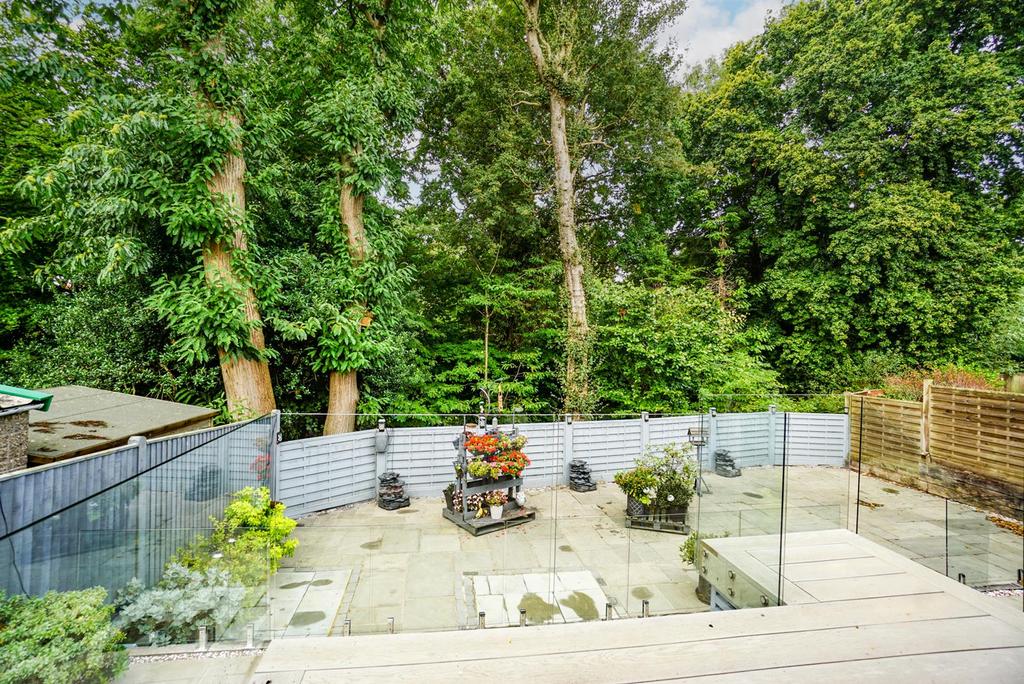 Ghyllside Avenue, Hastings 3 bed detached house £485,000