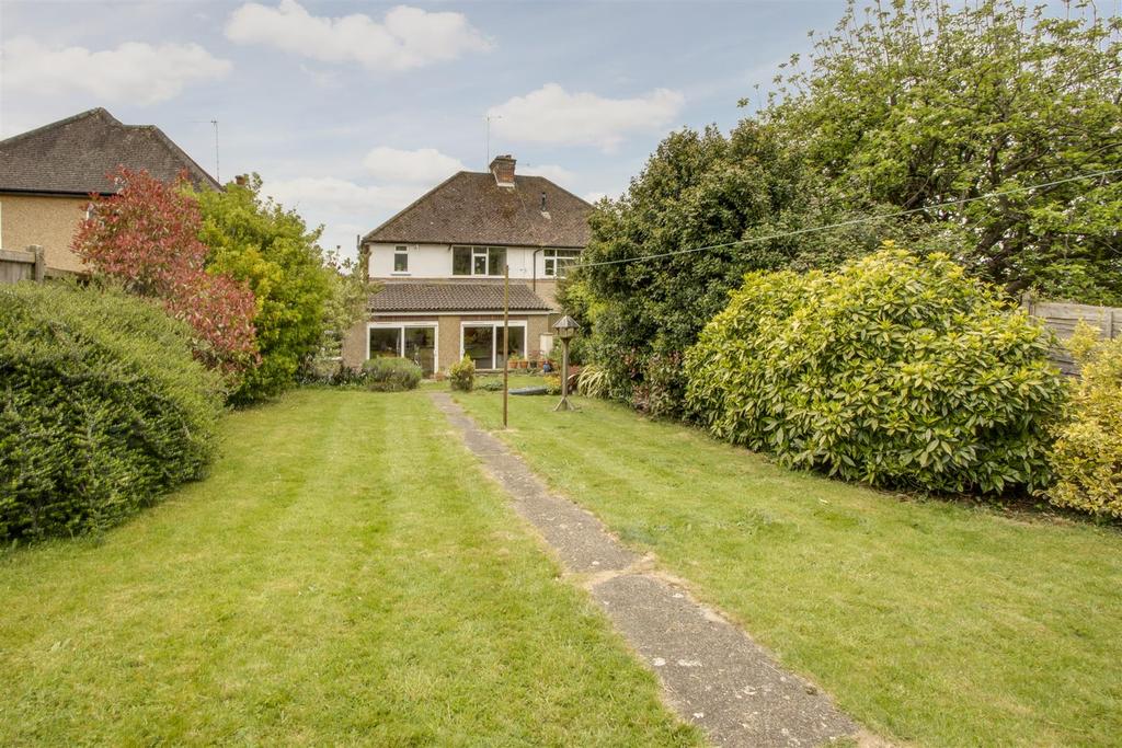 Westover Road, Downley, High HP13 5HX 3 bed semidetached