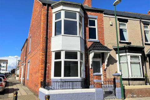 3 bedroom terraced house for sale - Oxford Avenue, South Shields