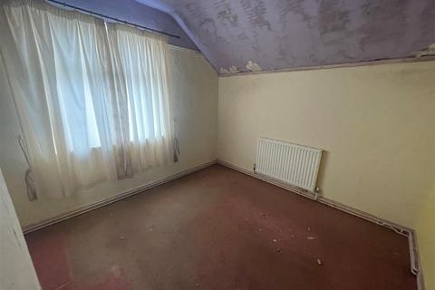 19 Y Rhodfa, Burry Port, SA16 0SP