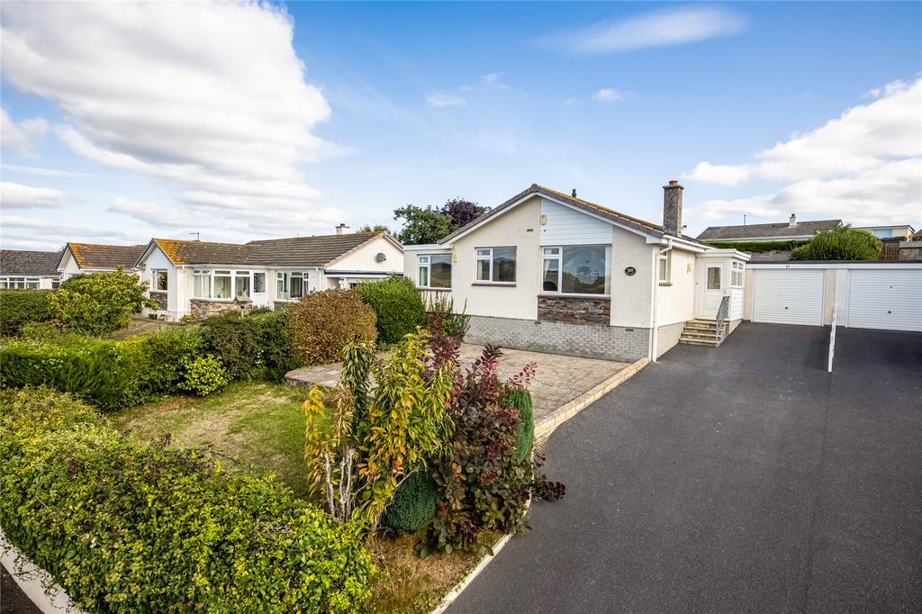 Southville Gardens, Kingsbridge... 2 bed bungalow £525,000