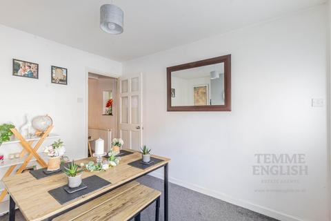 2 bedroom semi-detached house for sale - Cromwell Road, Colchester