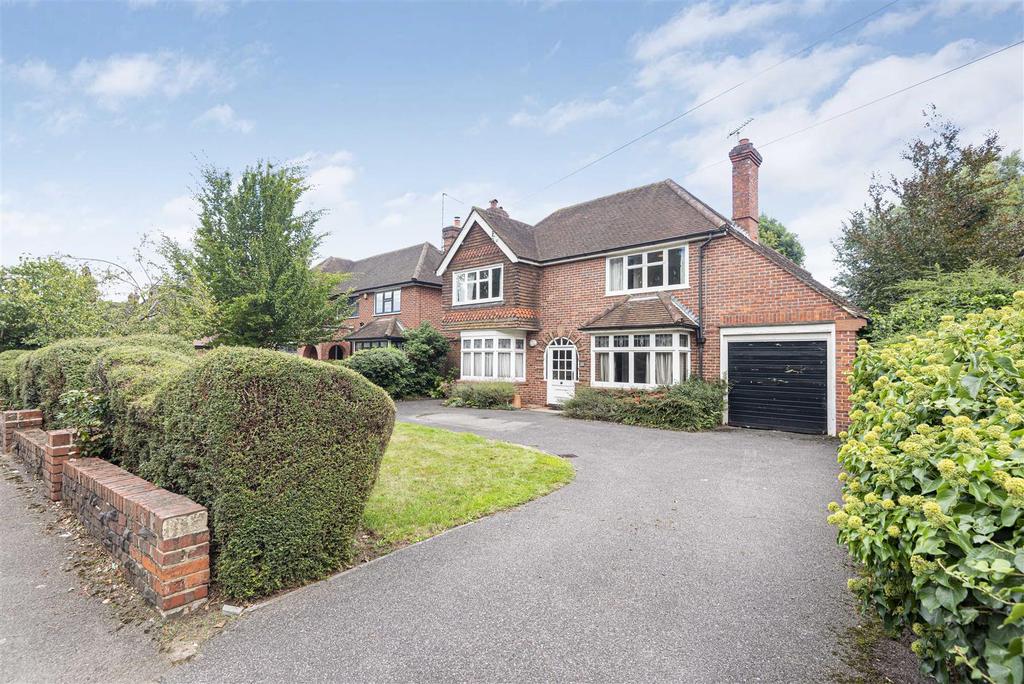 Wilderness Road, Earley, Reading 4 bed detached house for sale £850,000