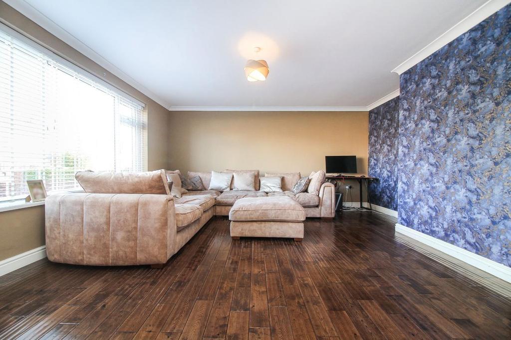 Wenlock Drive, North Shields 4 bed detached house £399,950