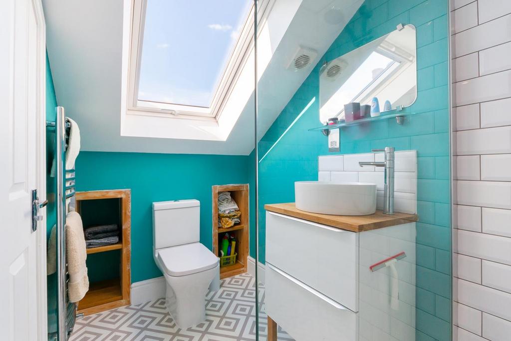 TEERTSYBUR38 - Ensuite C.jpg