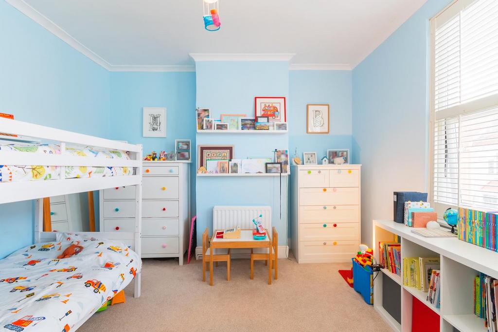 TEERTSYBUR38 - Bedroom E.jpg