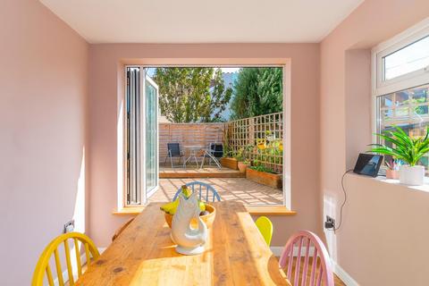 83 Ruby Street, Bristol, BS3 3DW