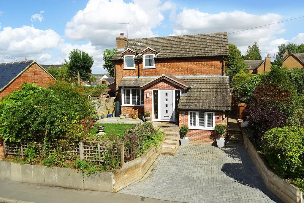 Newlands Road, Welford, Northampton 4 bed detached house for sale £