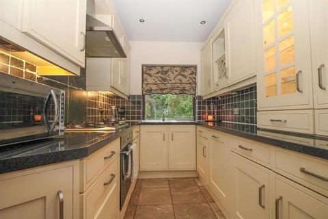 29 Carr Lane, Rawdon, Leeds, LS19 6PD