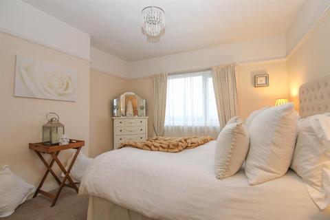 29 Carr Lane, Rawdon, Leeds, LS19 6PD