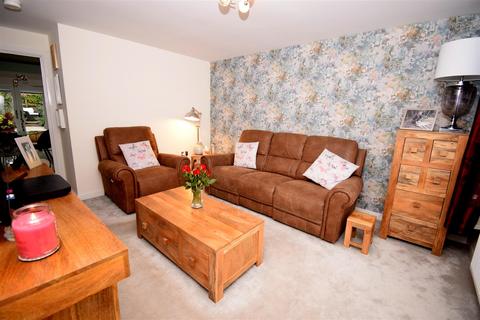 10 Borsdane Way, Westhoughton, Bolton, BL5 3FD