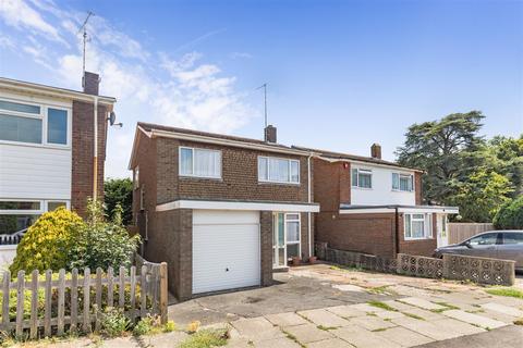 3 bedroom semi-detached house to rent - Overhill Gardens, Brighton