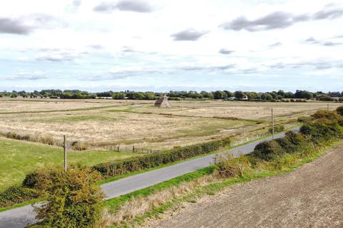 Beckets Fairfield, Brookland, Romney Marsh, TN29 9RZ