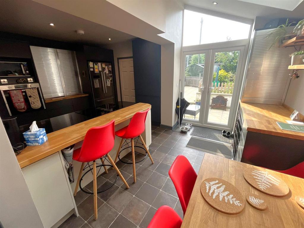 Breakfast Kitchen
