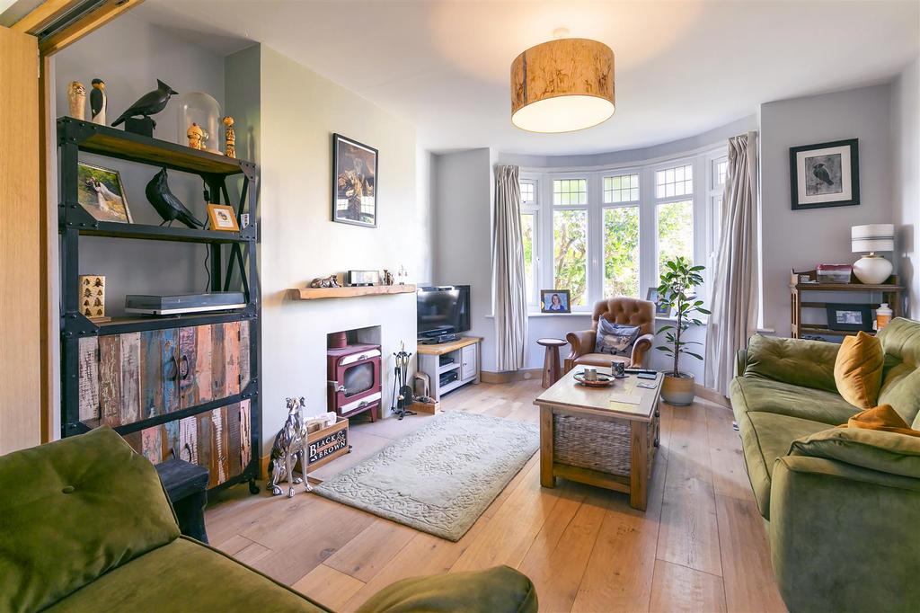 Yapham Road, Pocklington, York 4 bed semidetached house £395,000