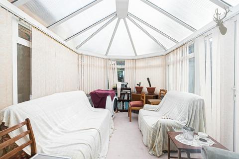 31 Buxton Road, Theydon Bois, Epping, CM16 7HD
