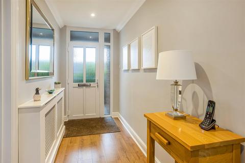 19 Churchfields, Dartmouth, TQ6 9HJ