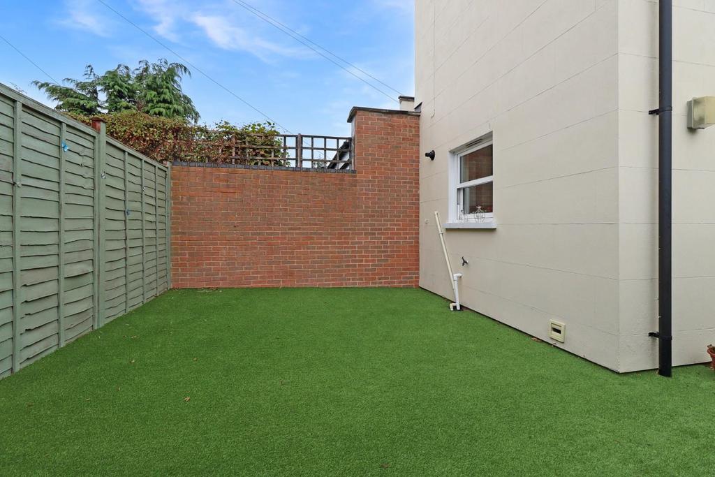 Garden c.jpg