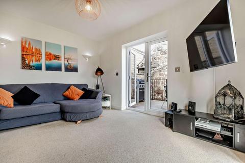 1 Devonshire Mews, Harrogate, HG1 4DU