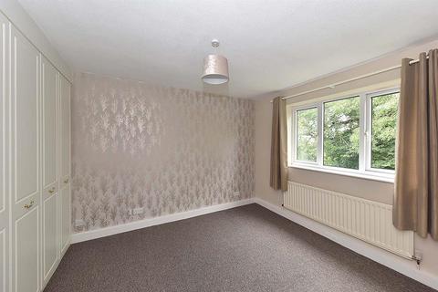 2 bedroom apartment to rent, Riverbank Close, Bollington, Macclesfield, SK10 5JD