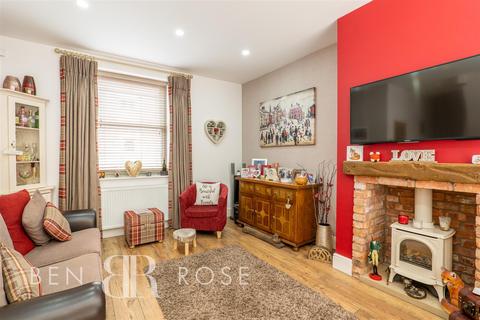 3 bedroom end of terrace house for sale - Fox Lane, Leyland