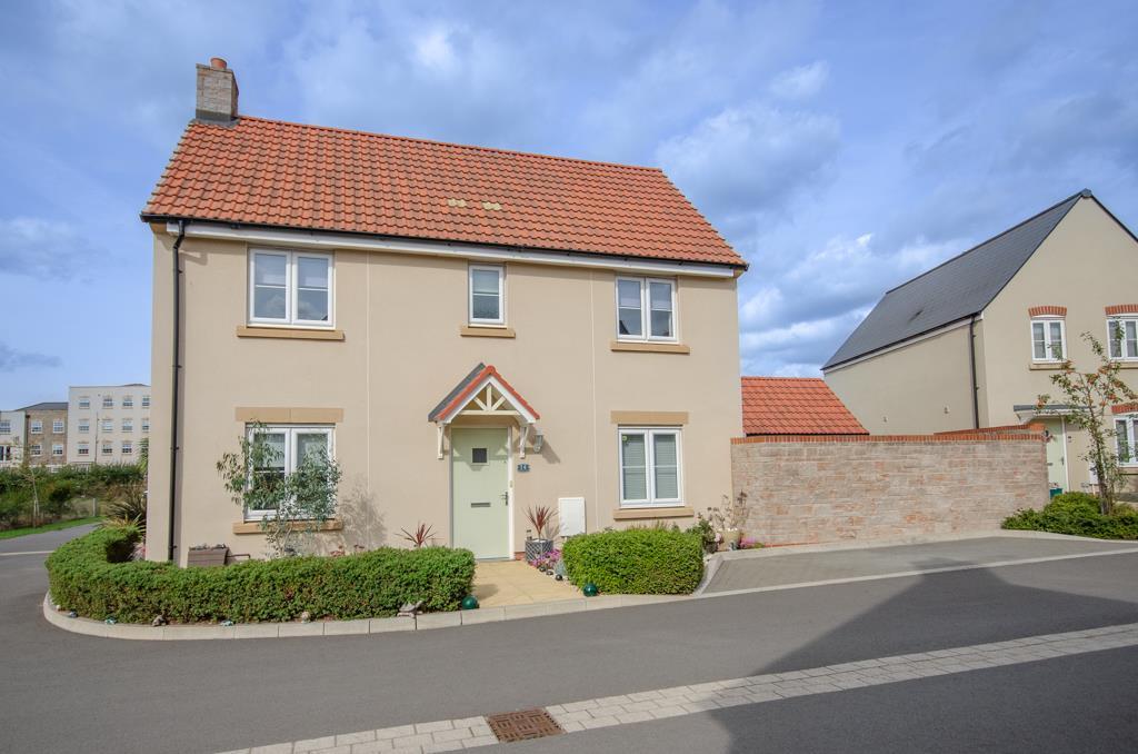 Wallflower Close, Lyde Green, Bristol, BS16 7LP 3 bed detached house