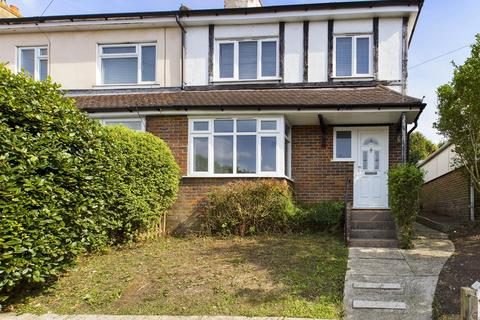 3 bedroom end of terrace house to rent - Bevendean Crescent, Brighton