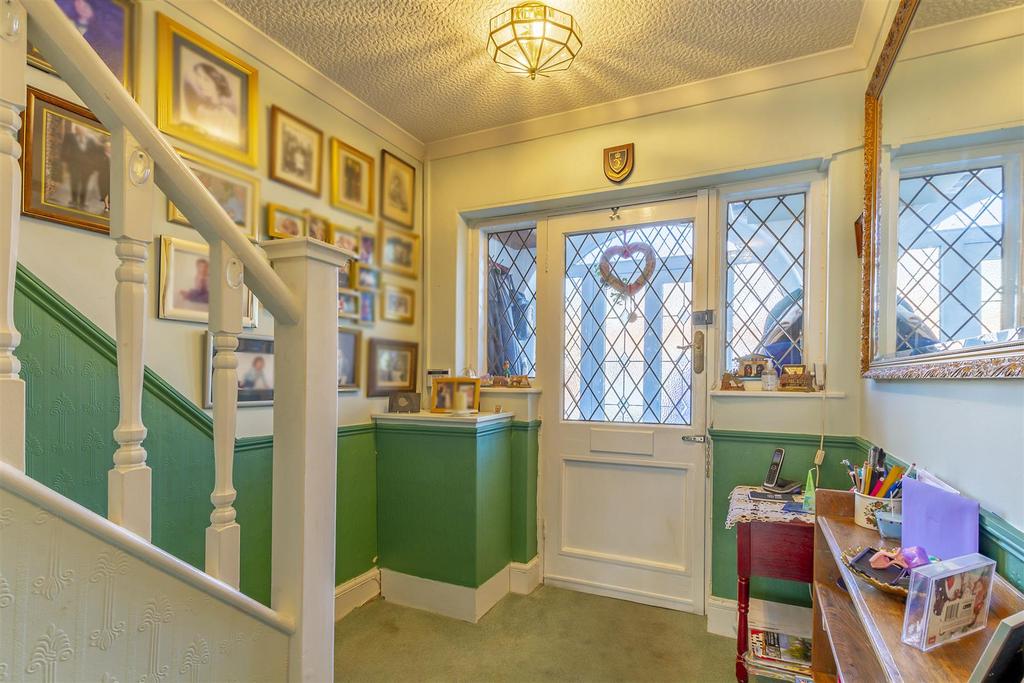 Hall (5)-HDR copy.jpg