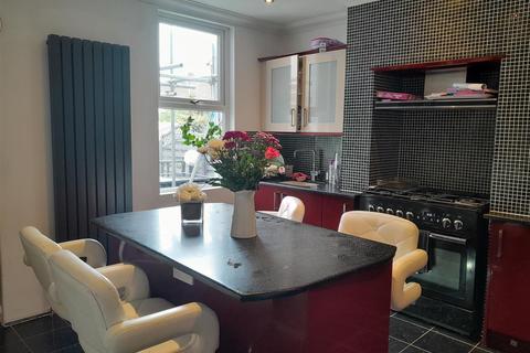 3 bedroom terraced house to rent - Winstanley Crescent, Ramsgate