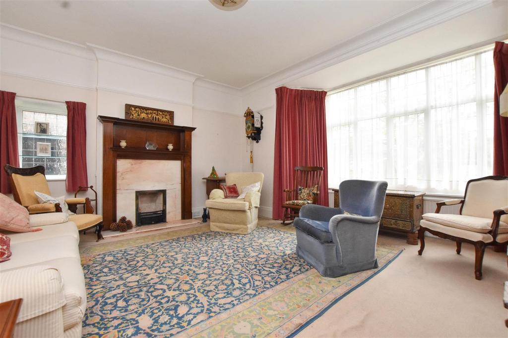 Dittons Road, Eastbourne 4 bed detached house £1,000,000