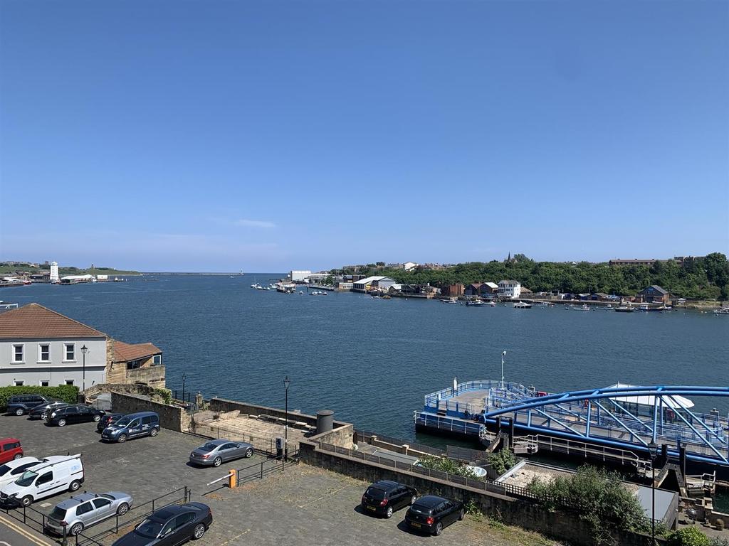 Collingwood Mansions, North Shields 2 bed apartment to rent £800 pcm