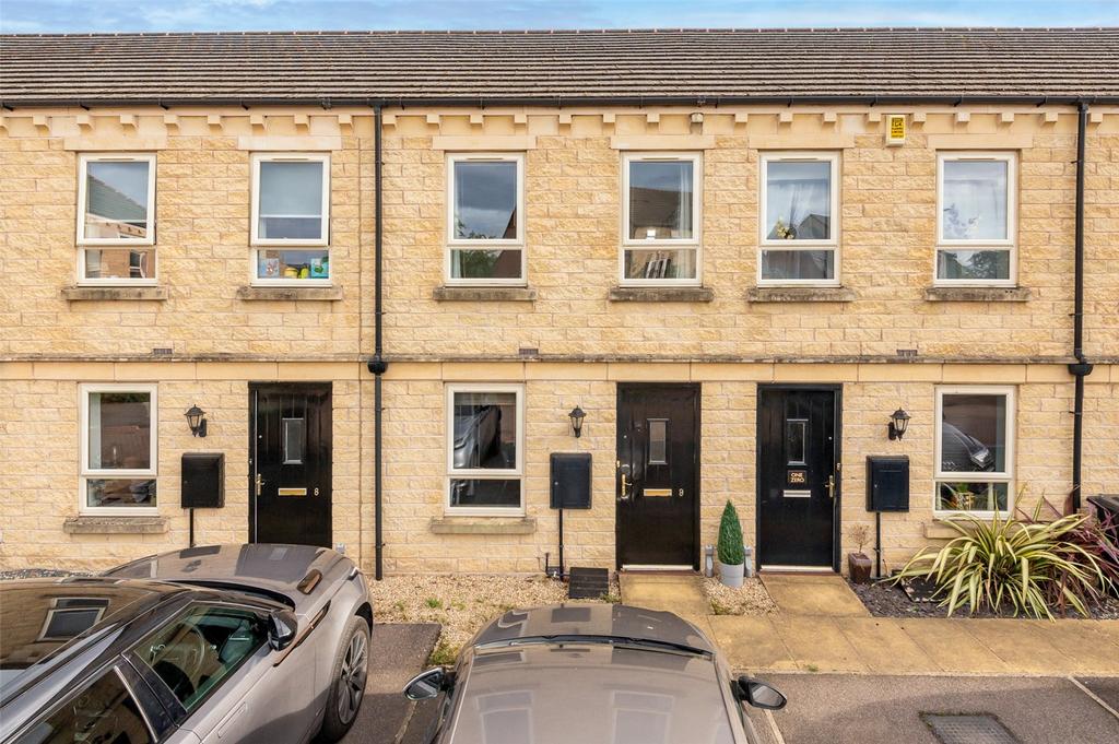Silver Cross Way, Guiseley, Leeds, West Yorkshire, LS20 2 bed terraced
