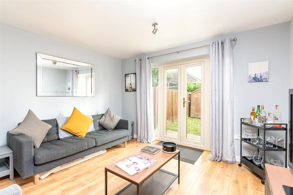 Silver Cross Way, Guiseley, Leeds, West Yorkshire, LS20 2 bed terraced