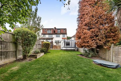 26 The Crescent, West Wickham, BR4 0HE