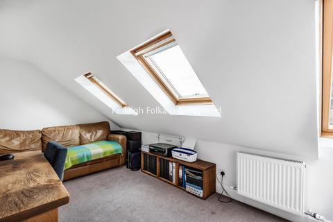 26 The Crescent, West Wickham, BR4 0HE