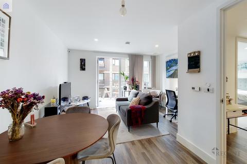 1 bedroom apartment to rent, Fusion Apartments, Moulding Lane, SE14