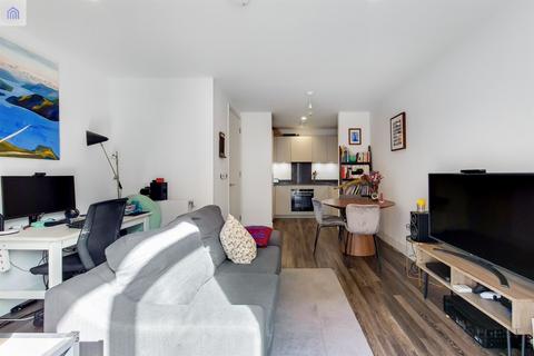 1 bedroom apartment to rent, Fusion Apartments, Moulding Lane, SE14