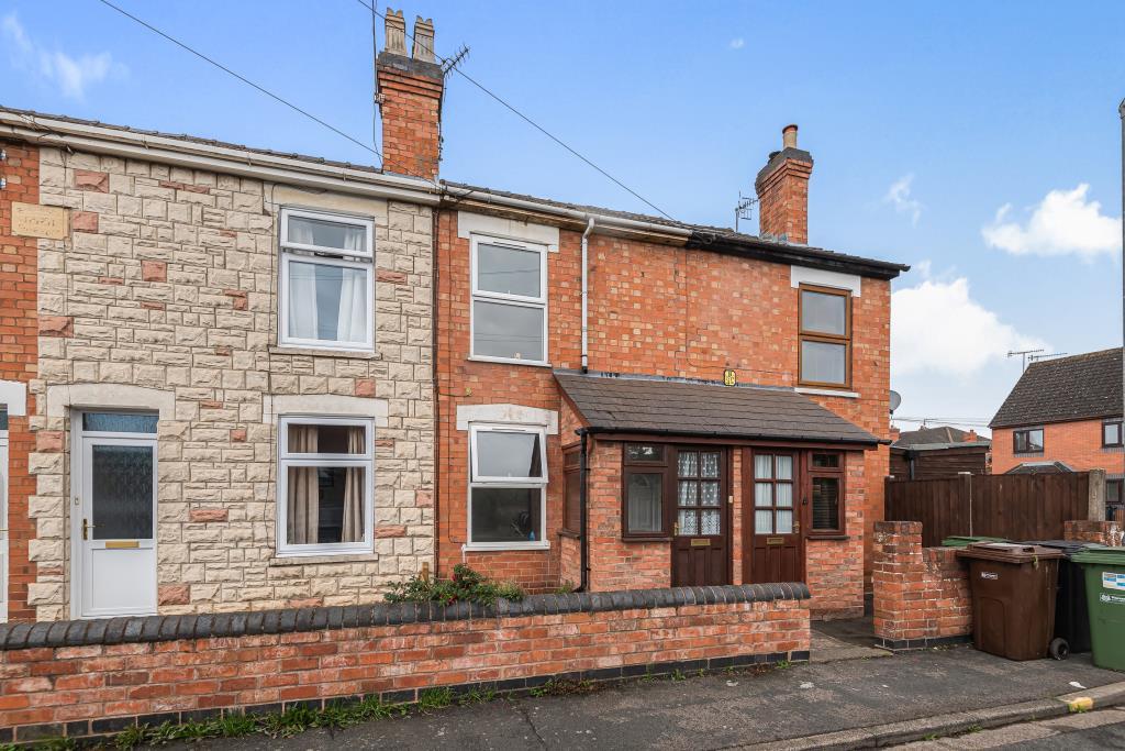 Blakefield Walk, Worcester, WR2 2 bed terraced house £950 pcm (£219 pw)