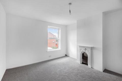 2 bedroom terraced house to rent, Blakefield Walk,  Worcester,  WR2