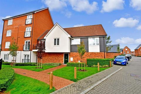 17 Farleigh Gardens, Wouldham, Rochester, ME1 3FW