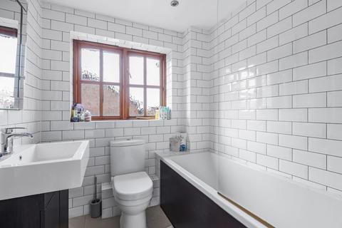 89 Hither Farm Road, London, SE3 9QU