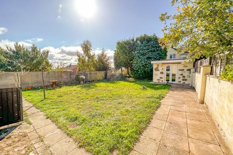 6 Lower Down Road, Portishead, Bristol, BS20 6PF