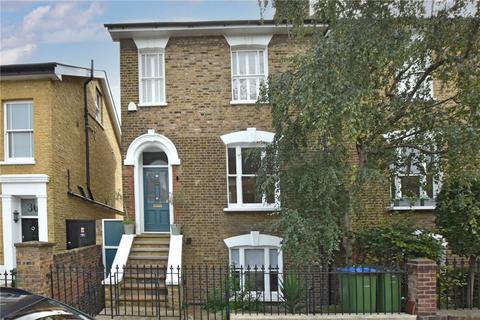 3 bedroom semi-detached house to rent, Egerton Drive, London, SE10