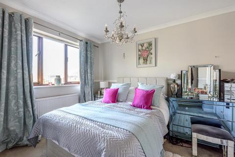31a Crosslands Drive, Abingdon, OX14 1JY