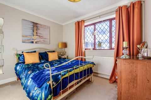 31a Crosslands Drive, Abingdon, OX14 1JY