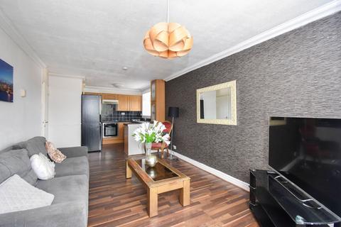 1 bedroom flat to rent, Carrick Point, Falmouth Road, Leicester